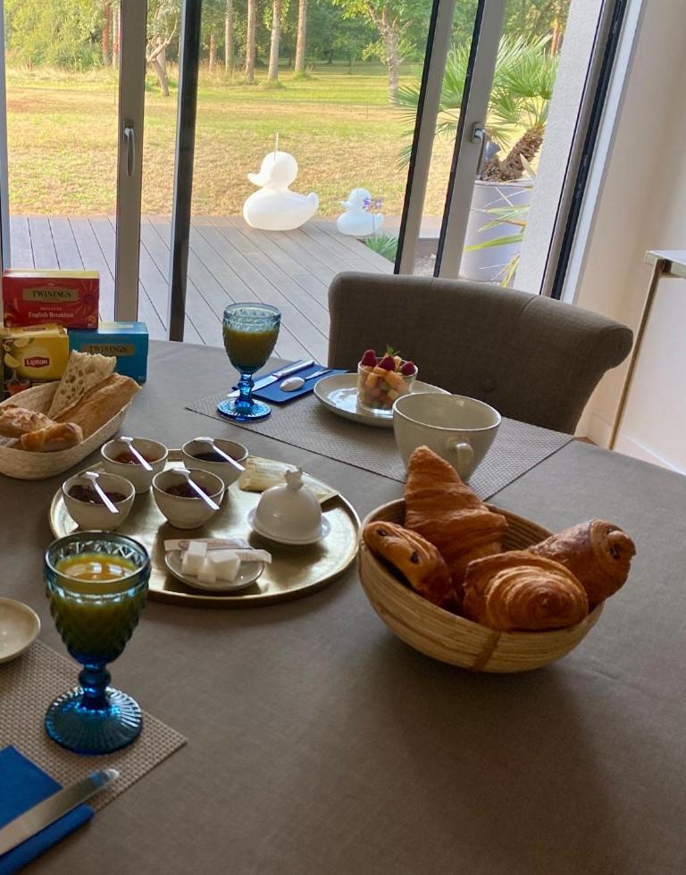 La Musardise Guest House Berson Экстерьер фото